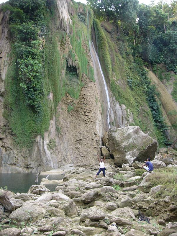 cikasowaterfall05.jpg